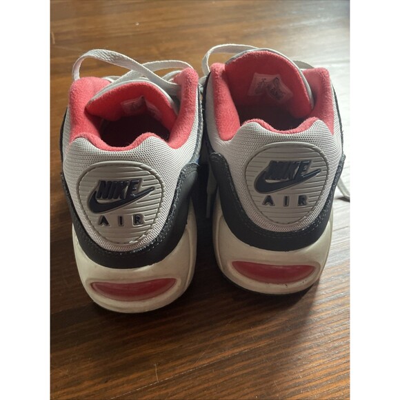 Nike Women's Athletic Shoes - White, Gray, and Pink - Picture 5 of 8